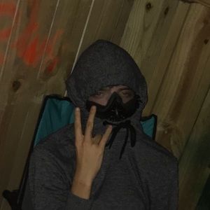 Meet your Posher, Lucas